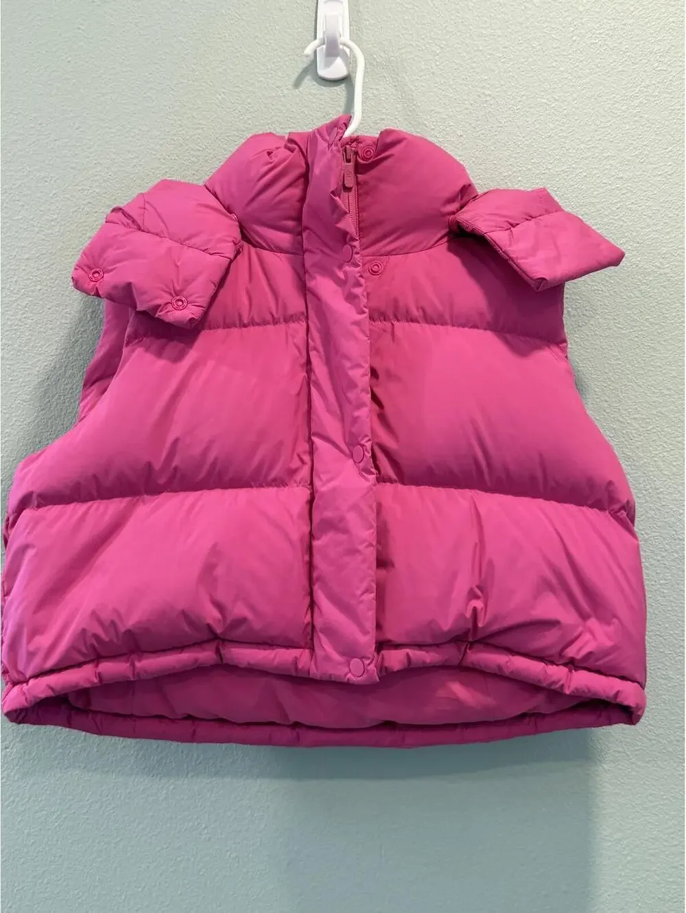 Lululemon Wunder Puff Super-Cropped Vest Sonic Pink, NWOT, Size 8